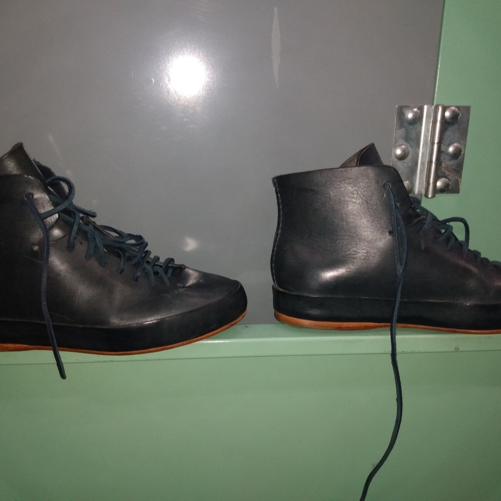 Shoes - Picture 2 of 2